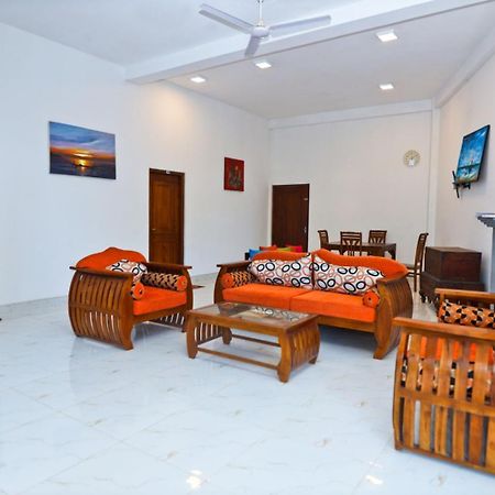 Thinaya Lake Resort Anuradhapura Exterior photo